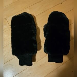 Brand new never worn furry mittens with fleece lining